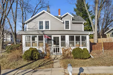 102 E North St, Cambridge, WI 53523