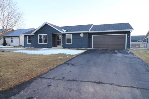 2635 Kelso Dr, Janesville, WI 53546