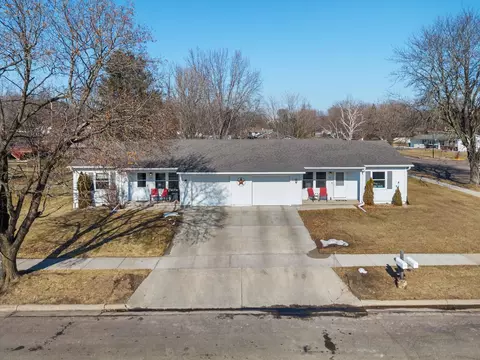 1107-1111 12th St, Reedsburg, WI 53959