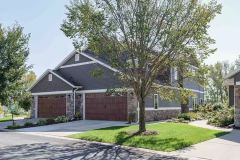4237 Cortland Ct, Windsor, WI 53598
