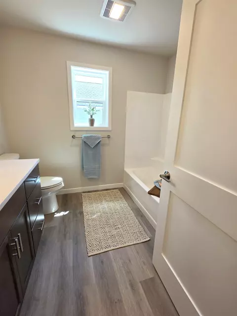 Bath - 436 Sandmar Dr, Ripon, WI 54971 photo 2 of 2