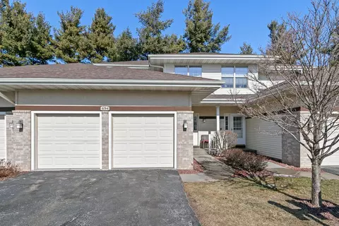 694 Clardell Dr, Sun Prairie, WI 53590