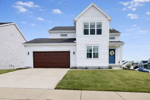 993 Clover Ln, Deforest, WI 53532