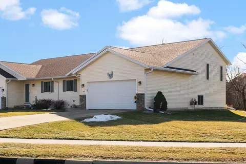 308 Concord Dr, Oregon, WI 53575