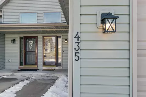 435 14th Ave, Baraboo, WI 53913