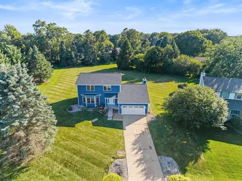 6043 Hagen Hill Cir, Madison, WI 53718