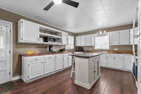 416 S Farmer St, Princeton, WI 54968