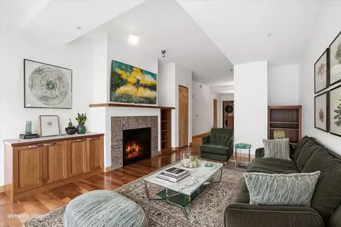 309 W Washington Ave #310, Madison, WI 53703