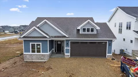 5617 Glorious Dr, Madison, WI 53718