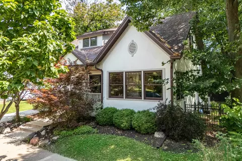 305 S Mills St, Madison, WI 53715