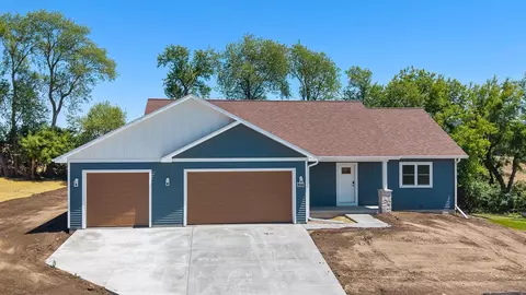 322 Roosevelt St, Baraboo, WI 53913
