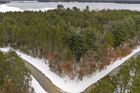w4076 Mays Point Road, Necedah, WI 54646