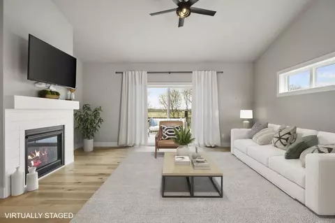 1490 Palm Grass Way, Stoughton, WI 53589