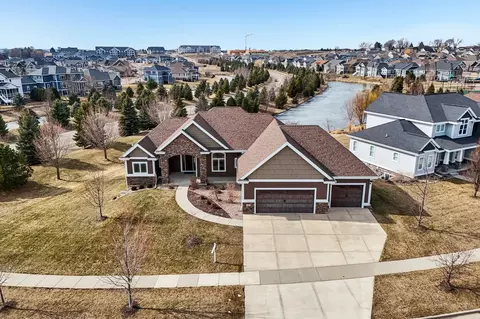 1051 Water Wheel Dr, Waunakee, WI 53597