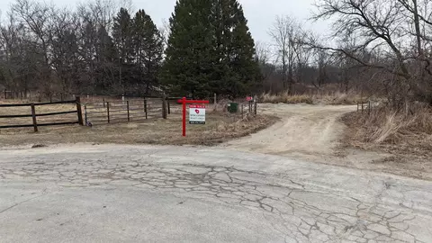 5550 W Partridge Hollow Dr, Janesville, WI 53548