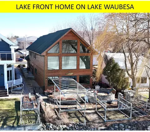 5830 Lake Edge Rd, Mcfarland, WI 53558