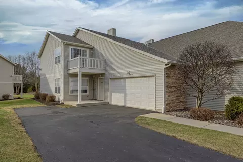 1474 Sienna Xing #30, Janesville, WI 53546