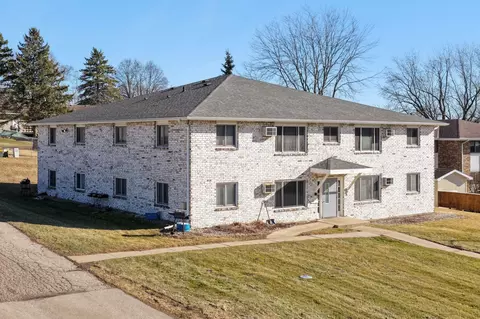 505 Alan Dr, Mount Horeb, WI 53572