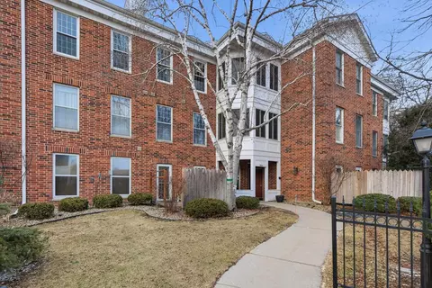 2820 Marshall Ct #3, Madison, WI 53705