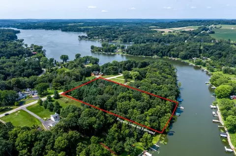 e4756 East Redstone Drive, La Valle, WI 53941 photo 12