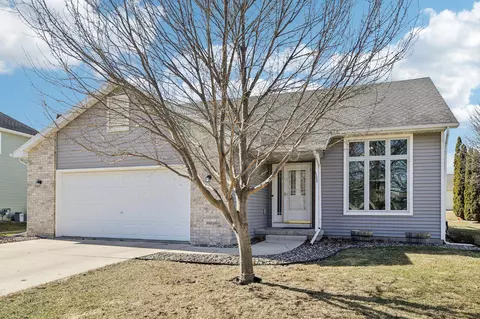 470 N Westmount Dr, Sun Prairie, WI 53590