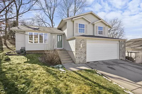 17 Kresteller Cir, Madison, WI 53719