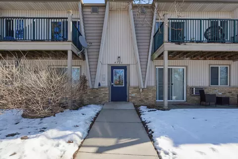 4326 Melody Ln #204, Madison, WI 53704