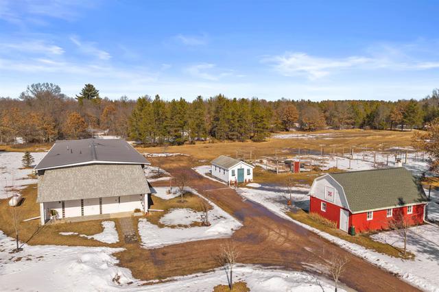 1040 Akron Dr, Nekoosa, WI 54457 | MLS# 2017215 | 31 Photos - Movoto