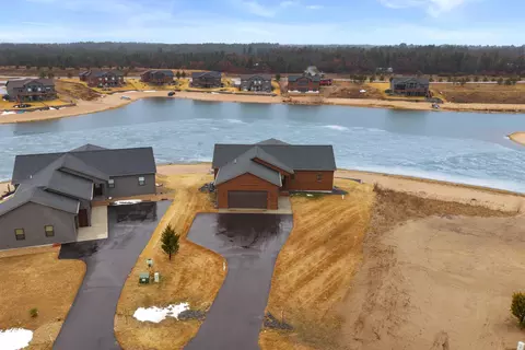 n8813 South Fly Rod Court, New Lisbon, WI 53950