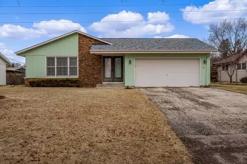 2058 Bootmaker Dr, Beloit, WI 53511