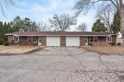 405-407 Simonson St, Cambridge, WI 53523