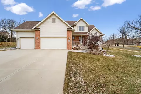 3100 Weybridge Dr, Sun Prairie, WI 53590