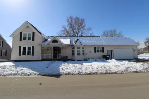 317 Ripon Rd, Berlin, WI 54923