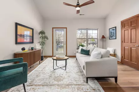 1517 Martin St #6, Madison, WI 53713
