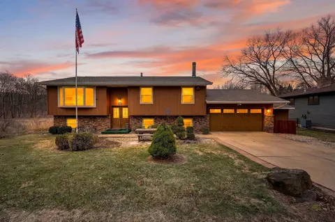 5345 Queensbridge Rd, Madison, WI 53714