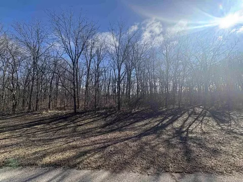 lot13 14 Elk Dr, Beloit, WI 53511