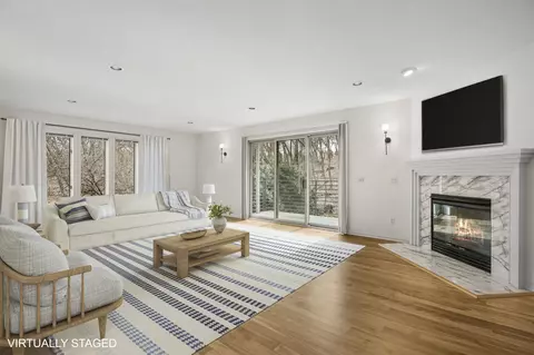 14 Hidden Hollow Trl, Madison, WI 53717