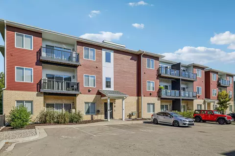 1601 N Windsor Ave #209, Cottage Grove, WI 53527