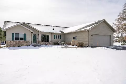 w5295 Sunny Lane, New Lisbon, WI 53950