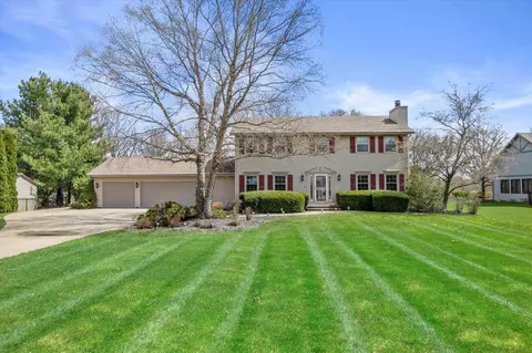 6237 S Edgewater Dr, Beloit, WI 53511