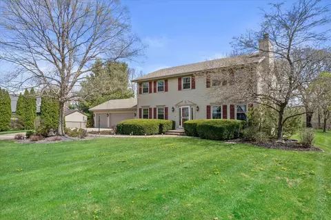 Exterior - 6237 S Edgewater Dr, Beloit, WI 53511 photo 2 of 6