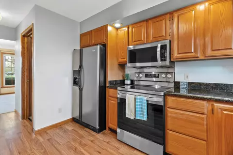 Kitchen - 6237 S Edgewater Dr, Beloit, WI 53511 photo 3 of 5