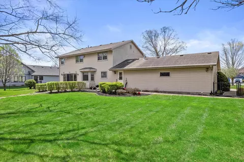Exterior - 6237 S Edgewater Dr, Beloit, WI 53511 photo 3 of 6