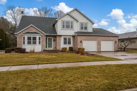 4013 Bordeaux Dr, Janesville, WI 53546