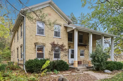 206 Canal Rd, Waterloo, WI 53594
