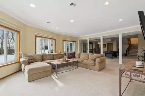 Living - 214 Eagle Dr, Mcgregor, IA 52157 photo 5 of 5