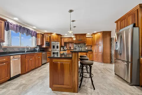 Kitchen - 214 Eagle Dr, Mcgregor, IA 52157 photo 2 of 4