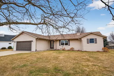 559 Elijah Ct, Evansville, WI 53536
