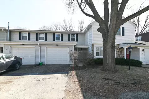 14 Whitcomb Cir, Madison, WI 53711