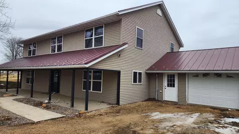 14177 Irish Ridge Rd, Mount Hope, WI 53816